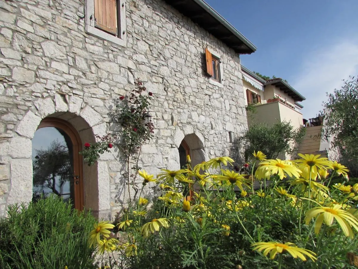 Castella Villa Poljane Croatia